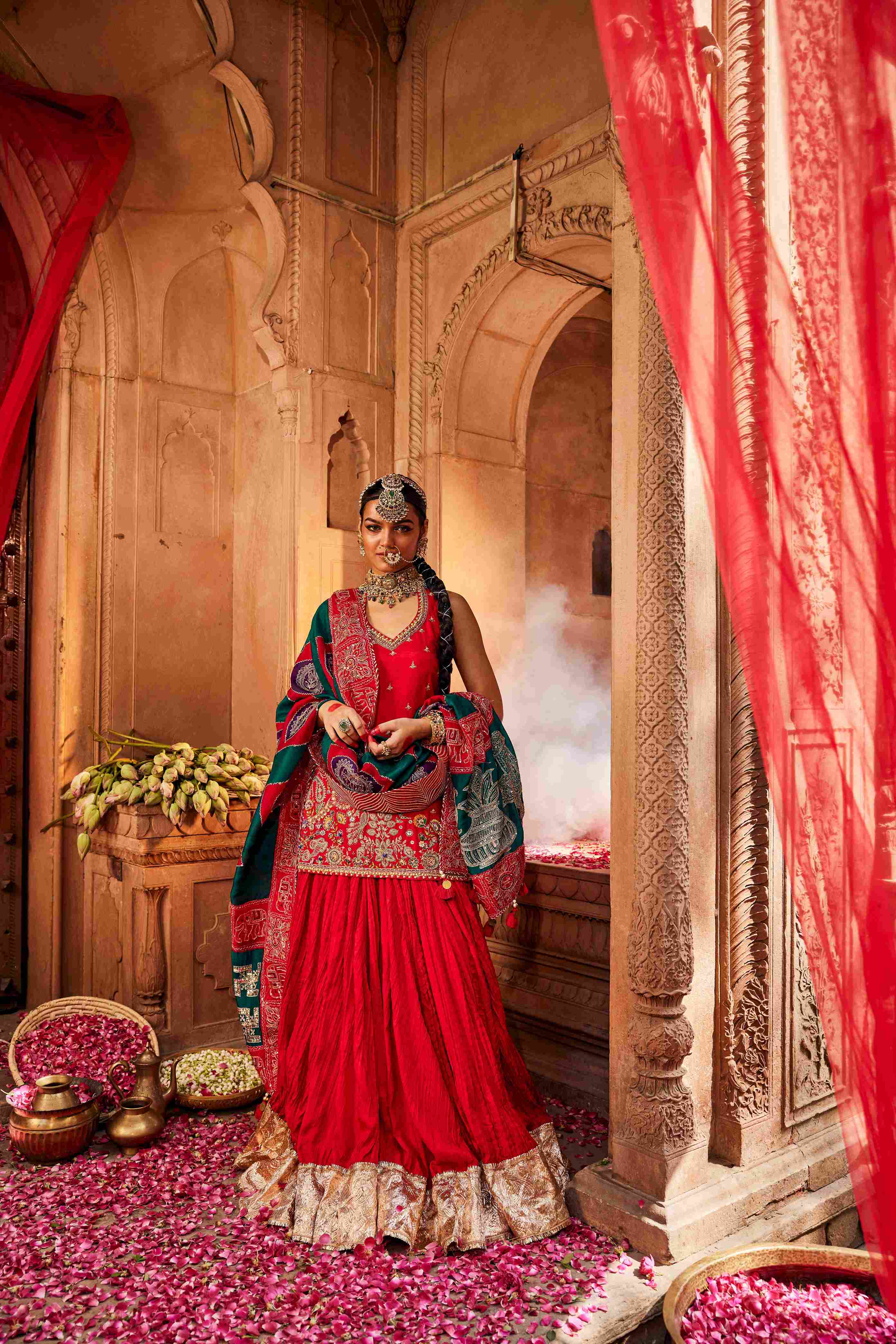 SELFIE KURTIZ HEAVY RED BRIDAL LEHENGA FOR BRIDES-GANN001BLR –  www.soosi.co.in